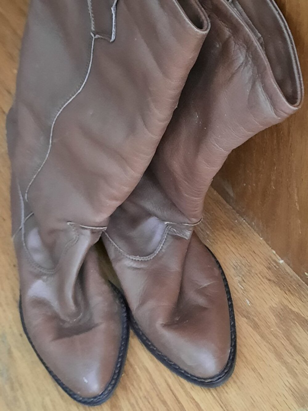 Brand New Leather Knee High Boots for women - Picture 4 of 4